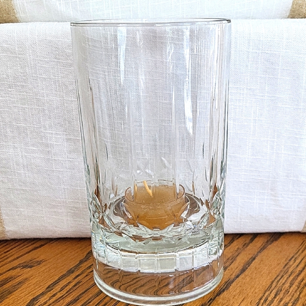 Elegant Clear Cut Glass Tea Light Holder